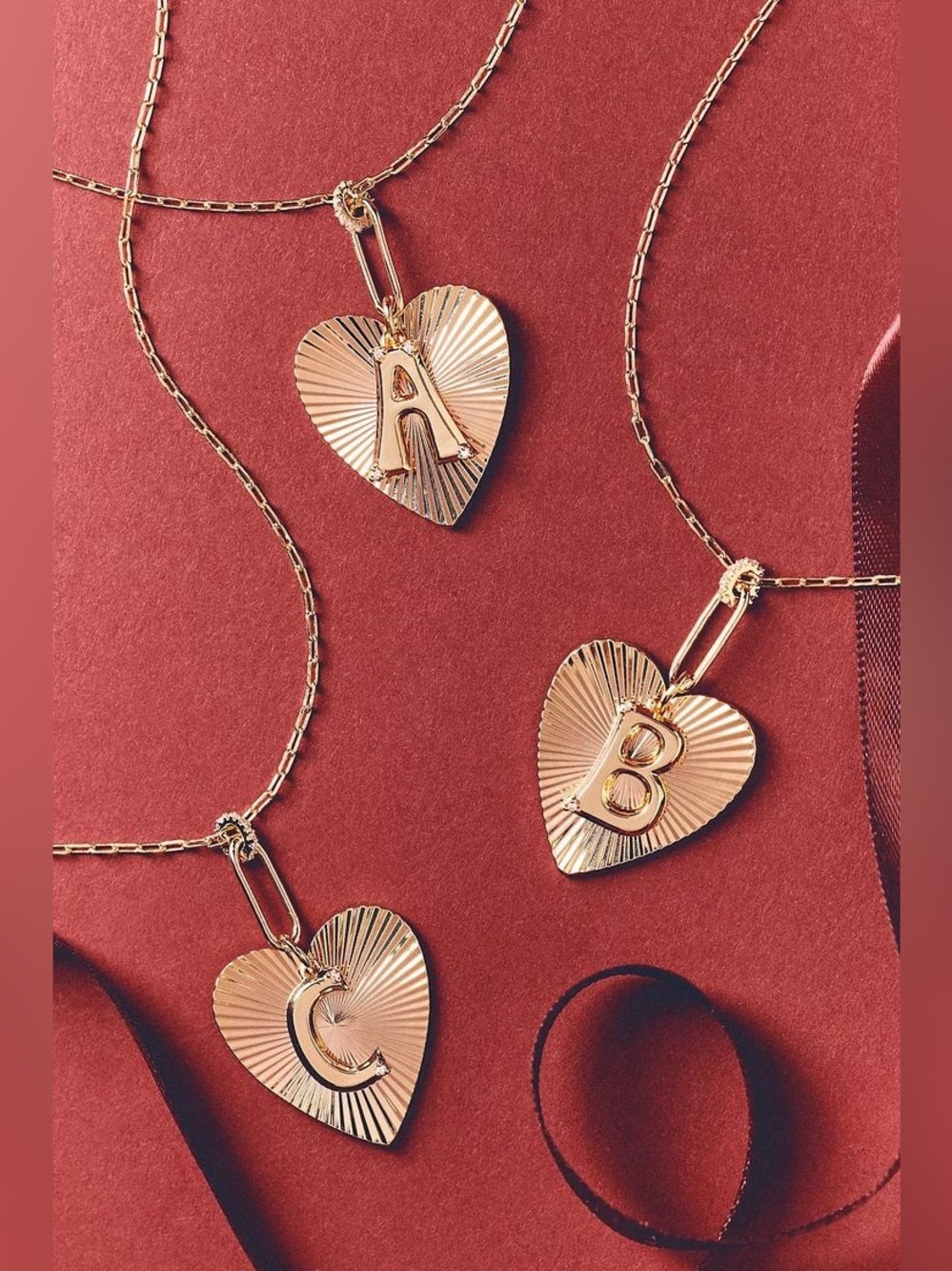 Last One! NWT Anthropologie Fluted Heart Pendant Monogram Necklace Letter M